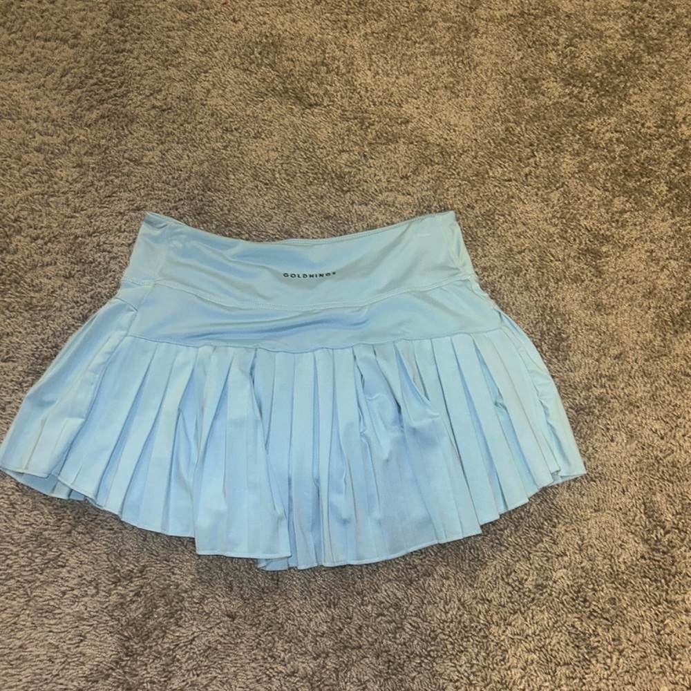 Gold hinge skirt